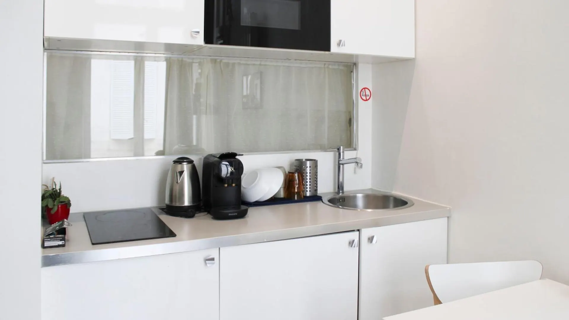 Apartamento Charming And Bright In The Heart Of París 0*,