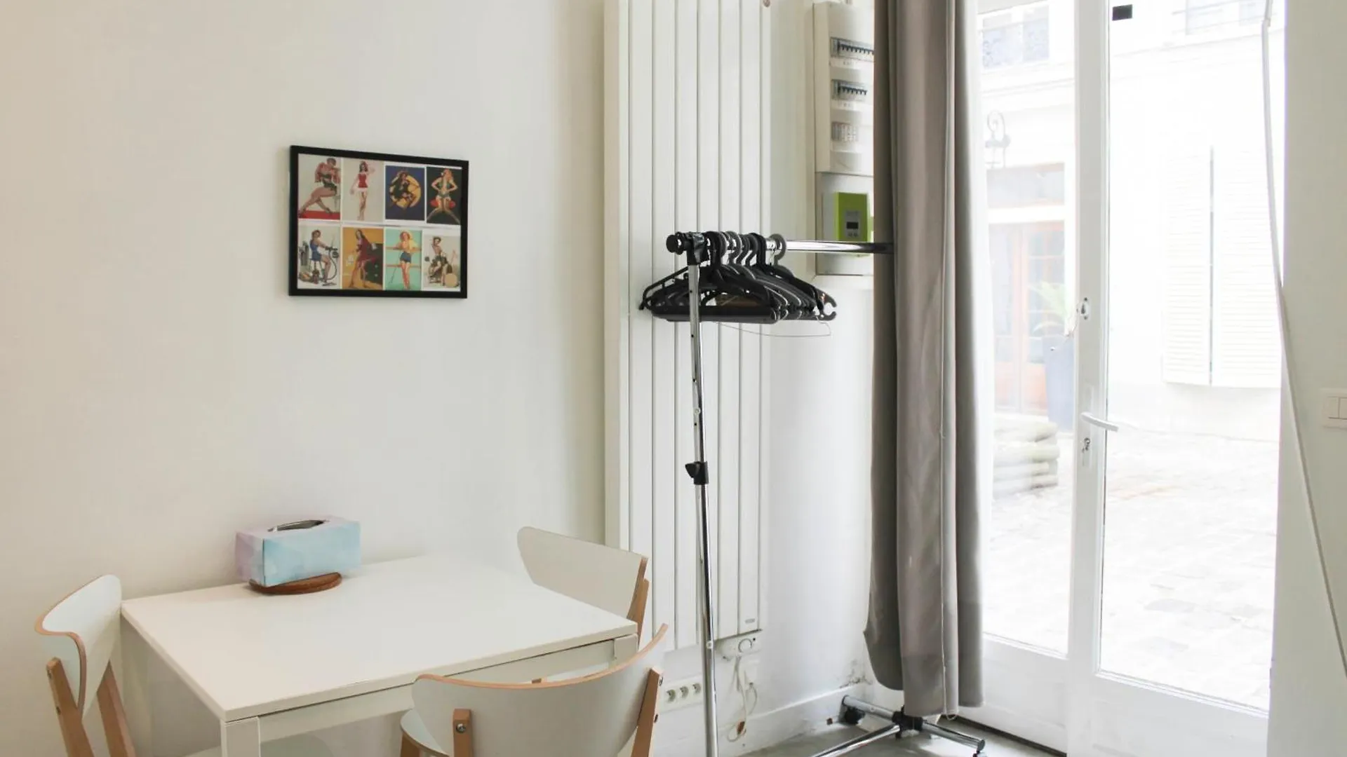 Apartamento Charming And Bright In The Heart Of París